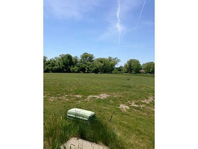 14 Lewis Dr, Middletown, RI 02842 - photo 5