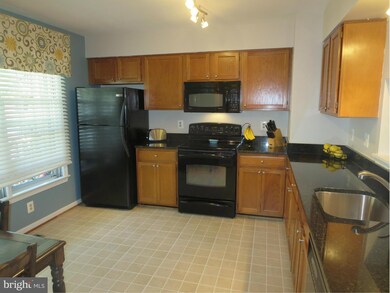 4233 Jonathan Ct, Dumfries, VA 22025 - photo 5