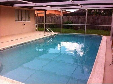 Swimming Pool/Hot Tub/Sauna