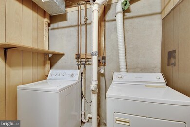 2910 Hickory Leaf Way, Silver Spring, MD 20904 - photo 5