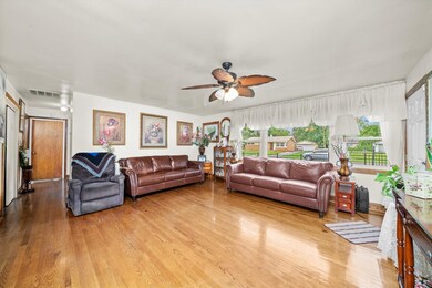 3048 Sherwood Ave, Markham, IL 60428 - photo 7