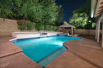 Kenwood Night pool 5 clear
