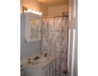 37 Commonwealth Ave unit 23, Chestnut Hill, MA 02467 - photo 6