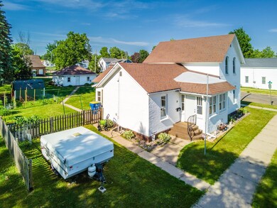 1504 E 1st St, Merrill, WI 54452 - photo 2