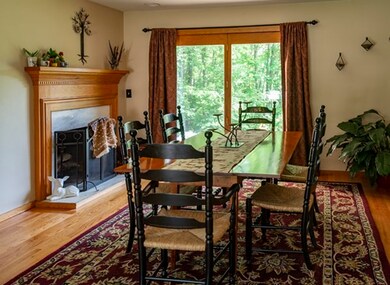 25 Diamond Ct, Florence, MA 01062 - photo 7