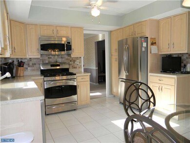 119 Academy Ln, Broomall, PA 19008 - photo 7