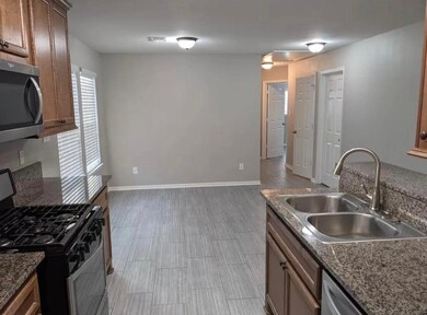 5817 Cebra St, Houston, TX 77091 - photo 3