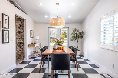 005_05-670w200n-05_588