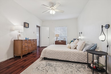 2100 Tanglewilde St unit 318, Houston, TX 77063 - photo 6