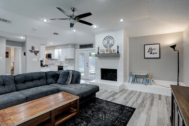 5214 Appleblossom Ln, Friendswood, TX 77546 - photo 6