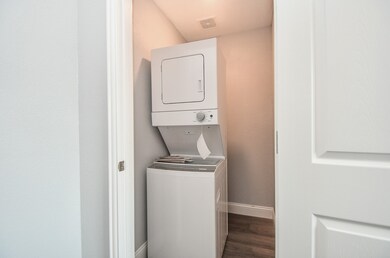 6210 Del Rio St unit 4, Houston, TX 77021 - photo 5