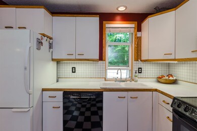 1 Crank Rd, Hampton Falls, NH 03844 - photo 4