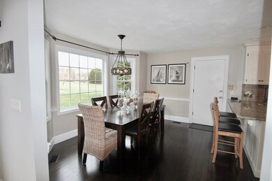 18 Twin Ponds Dr, South Dartmouth, MA 02748 - photo 4