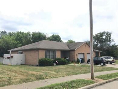 1169-1165 Bunker Hill - Open Great Room