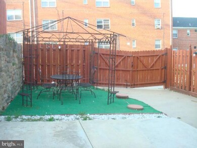 918 E 41st St, Baltimore, MD 21218 - photo 3