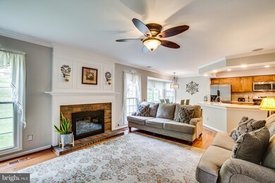 16950 Cass Brook Ln, Woodbridge, VA 22191 - photo 4