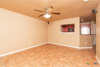 1511 Powder River unit A, Killeen, TX 76549 - photo 2