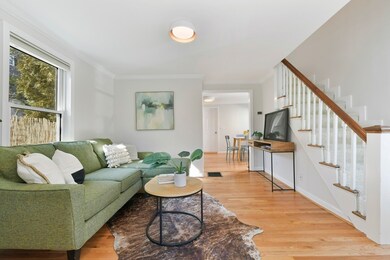 51 Smith St unit 51, Arlington, MA 02476 - photo 2