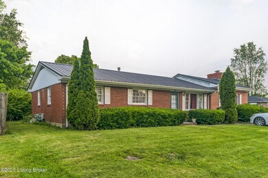 1591 Grant Dr, Lexington, KY 40511 - photo 2