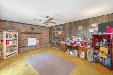 10-web-or-mls-67 11th St-21