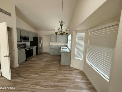 AE852B48-792E-4F4C-89EB-12BC52F0DD70