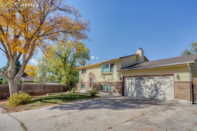 Great driveway with extended concrete
