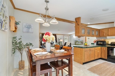 521 Sheldon Heights Rd, Sheldon, VT 05483 - photo 5