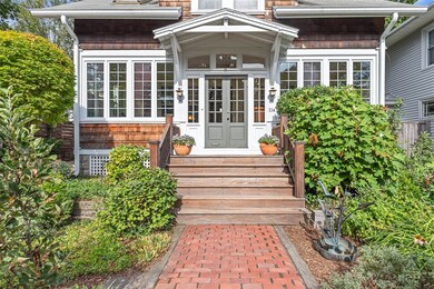 114 Lorimer Ave, Providence, RI 02906 - photo 2