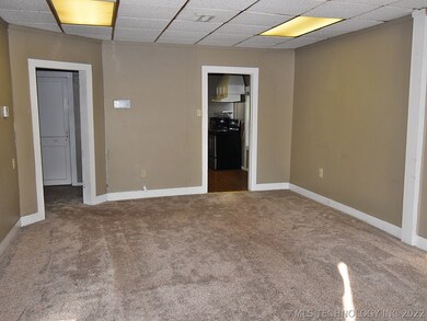 610 S College Ave, Tahlequah, OK 74464 - photo 3