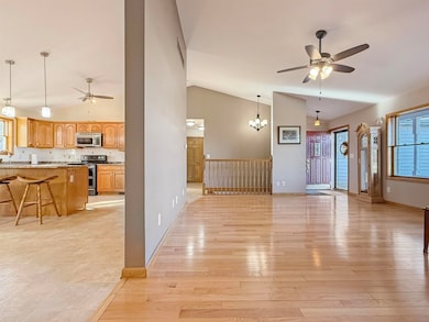 W6547 Number 2 Rd, Menominee, MI 49858 - photo 4