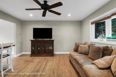 522 Roxbury Rd, Belford, NJ 07718 - photo 2