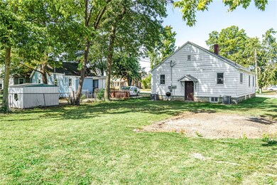 419 W Franklin Ave, Effingham, IL 62401 - photo 4