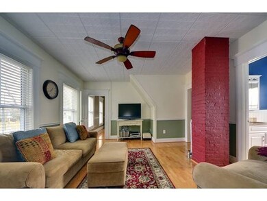 Bright Livingroom