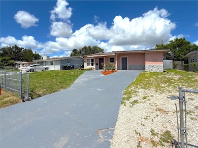 4919 Indialantic Dr, Orlando, FL 32808 - photo 5