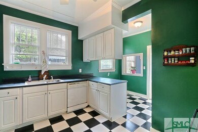 123 E 54th St, Savannah, GA 31405 - photo 7