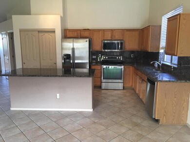 10325 E Penstamin Dr, Scottsdale, AZ 85255 - photo 7