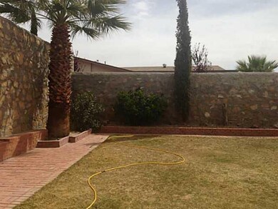 1520 Vista Real Dr, El Paso, TX 79935 - photo 5