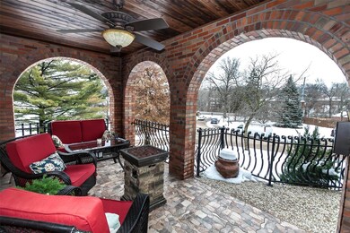 Your own Wintertime postcard view!  Overlooks a be