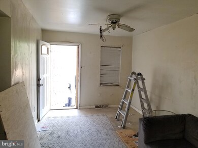 1607 Aisquith St, Baltimore, MD 21202 - photo 2