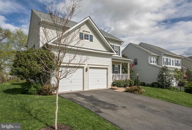 10032 Naughton Ct, Bristow, VA 20136 - photo 4