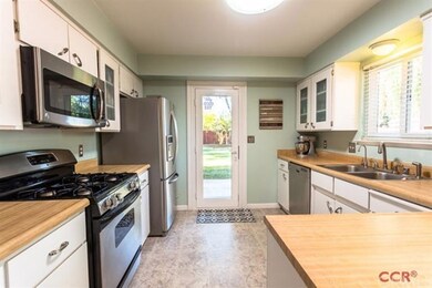Updated kitchen with stainless appliances, abundan