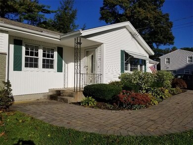16 Candlewood Dr, Greenville, RI 02828 - photo 4