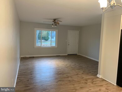 15491 Delaware Dr, King George, VA 22485 - photo 2