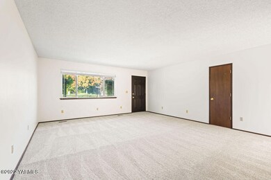 4611GlenmoreCirUnitA-6