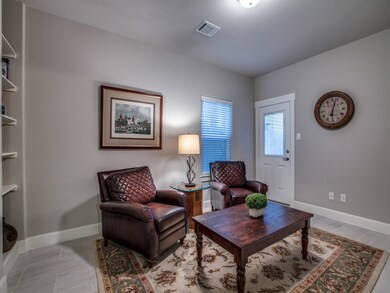 812 Fisher St unit K, Houston, TX 77018 - photo 5