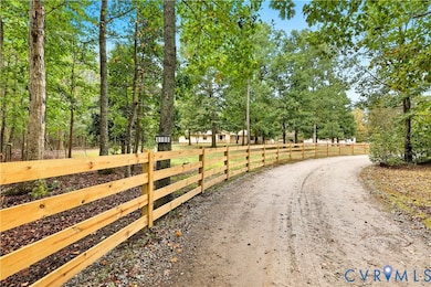 8100 Gold Acres Farm Rd, Prince George, VA 23875 - photo 5