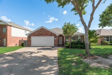 2812 Hilcroft Ave, Denton, TX 76210 - photo 2