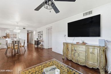 5110 N 31st Way unit 317, Phoenix, AZ 85016 - photo 6