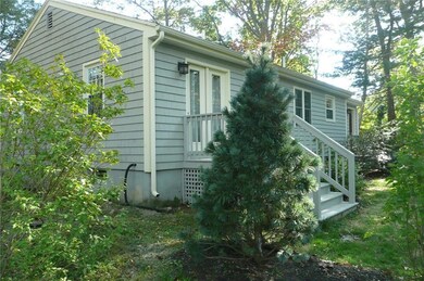 499 Cousins St, Yarmouth, ME 04096 - photo 3