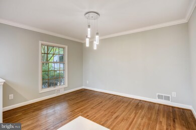 1056 Marywood Dr, Davidsonville, MD 21035 - photo 5